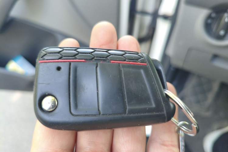 Used Skoda Octavia 2015 1.6L Manual Eado Edition Vehicle Key