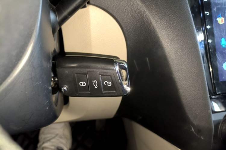 Used Skoda Octavia 2015 1.4TSI DSG Yijun Edition Vehicle Key