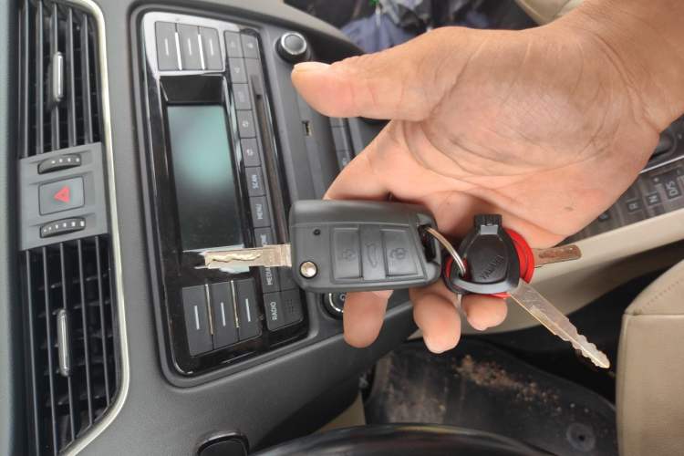Used Skoda Octavia 2015 1.6L Automatic Yijun Edition Vehicle Key