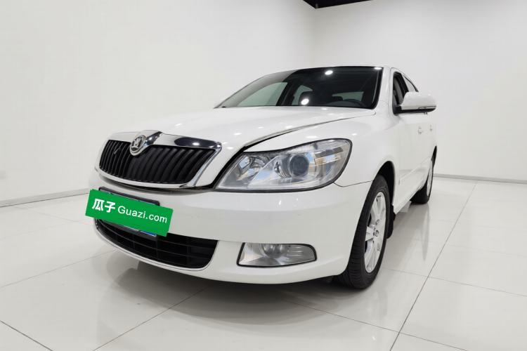 Ojetý Skoda Octavia 2015 Classic Model 1.6L Manual Eado Version Guazi used car, China used car export, Used car for sale, Used  cars, Cheapest cars for sale