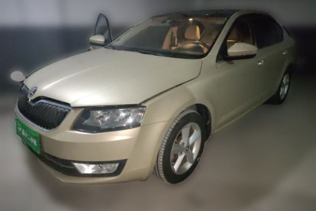 Skoda Octavia 2015 1.6L Automatic Yijun Edition usado