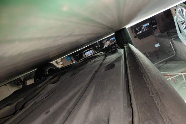Used Skoda Octavia 2015 1.6L Automatic Yijie Edition Chassis Front Right