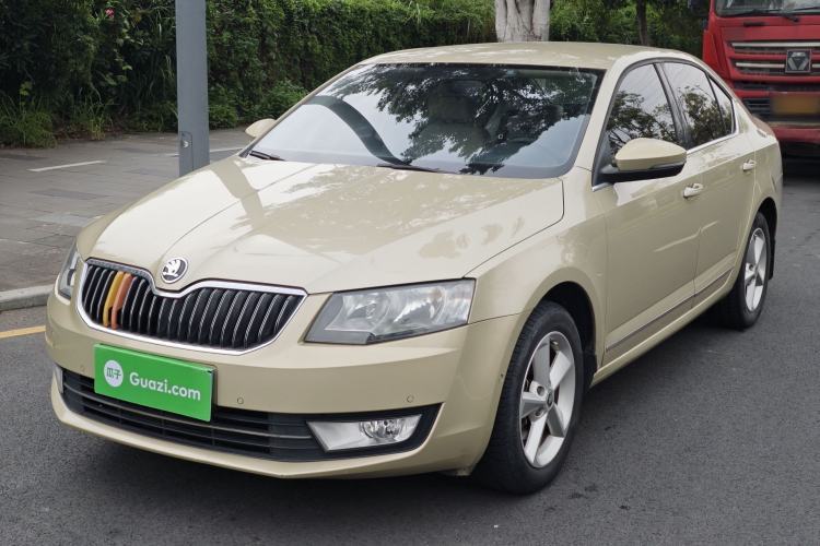 Used Skoda Octavia 2015 1.6L Automatic Yijie Edition Guazi used car, China used car export, Used car for sale, Used  cars, Cheapest cars for sale