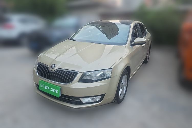 Used Skoda Octavia 2015 1.4TSI DSG Yijun Edition Guazi used car, China used car export, Used car for sale, Used cars, Cheapest cars for sale