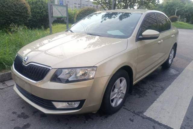 Used Skoda Octavia 2015 1.6L Automatic Eado Edition