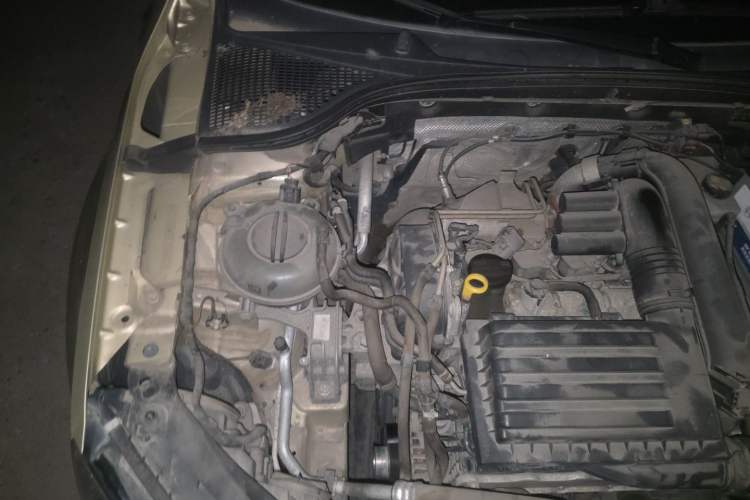 Used Skoda Octavia 2015 1.4TSI DSG Yijun Edition Engine Bay Right