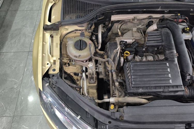 Used Skoda Octavia 2015 1.4TSI DSG Yijun Edition Engine Bay Right