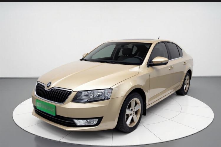 Used Skoda Octavia 2015 1.6L Automatic Yijun Edition Exterior 5