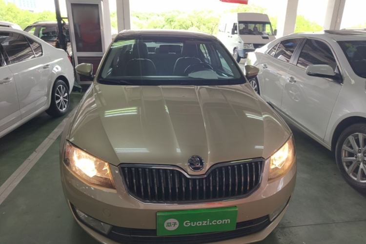 Used Skoda Octavia 2015 1.6L Automatic Yijun Edition Front