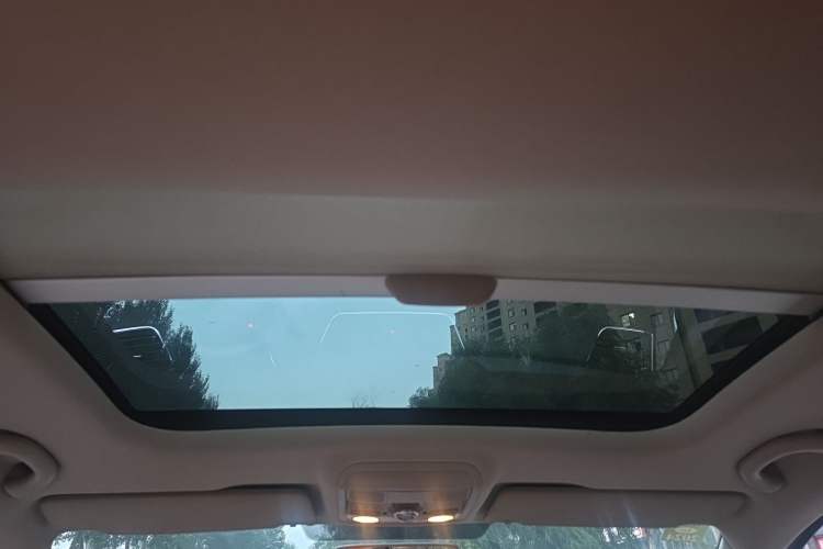 Used Skoda Octavia 2015 1.4TSI DSG Yijun Edition Headliner