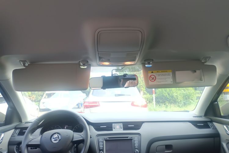 Used Skoda Octavia 2015 1.6L Automatic Eado Edition Headliner