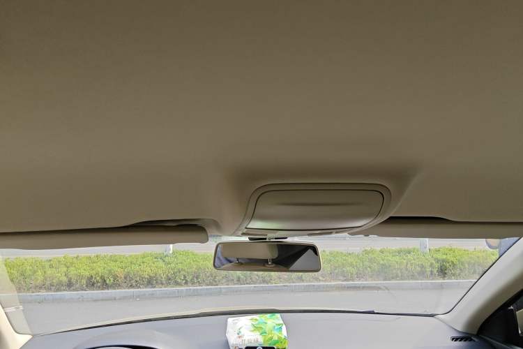 Used Skoda Octavia 2015 1.6L Automatic Yijie Edition Headliner