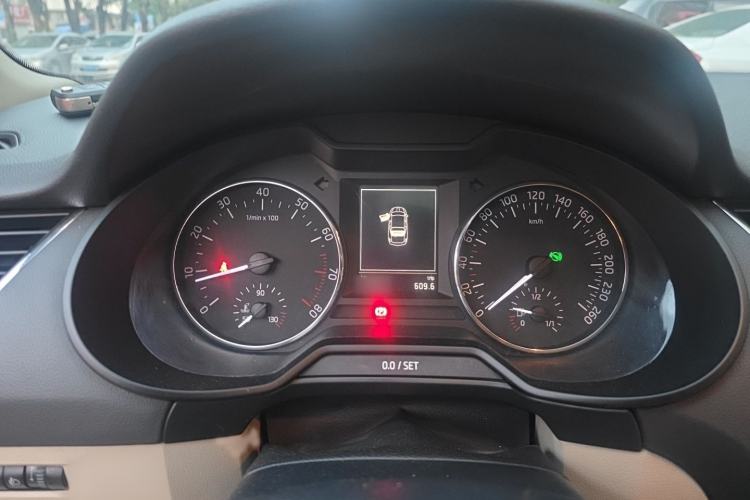 Used Skoda Octavia 2015 1.4TSI DSG Yijun Edition Instrument Cluster