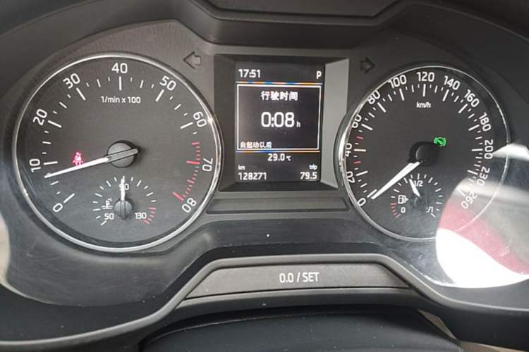 Used Skoda Octavia 2015 1.6L Automatic Yijie Edition Instrument Cluster