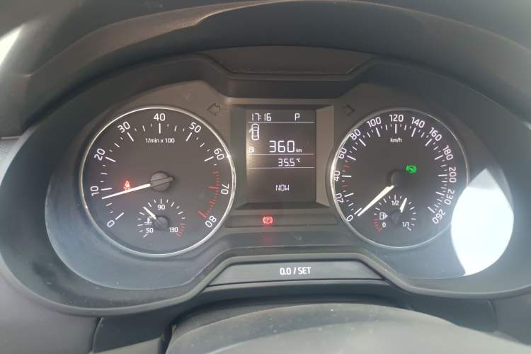 Used Skoda Octavia 2015 1.6L Automatic Eado Edition Instrument Cluster