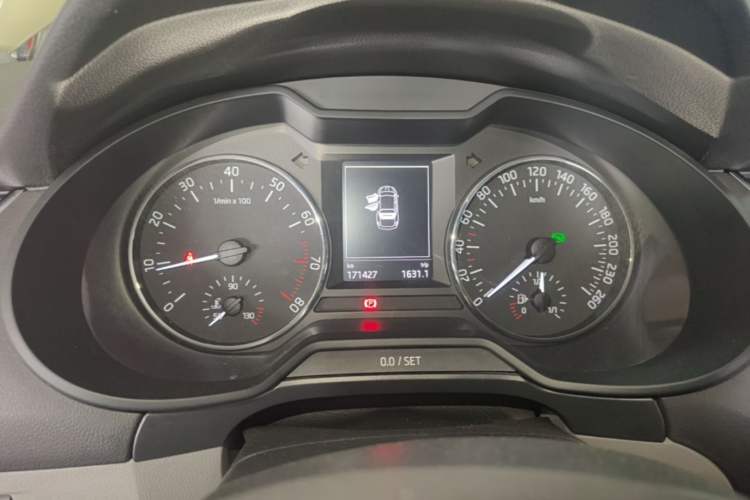 Used Skoda Octavia 2015 1.6L Automatic Yijun Edition Instrument Cluster