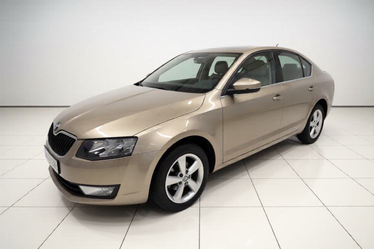 Skoda Octavia 2015 1.6L Automatic Yijie Edition с пробегом Guazi used car, China used car export, Used car for sale, Used cars, Cheapest cars for sale