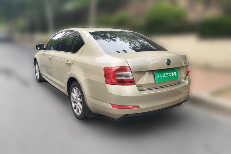 Used Skoda Octavia 2015 1.4TSI DSG Elegance Edition Rear Left 45 Deg