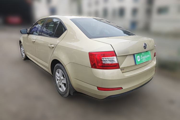 Used Skoda Octavia 2015 1.4TSI DSG Eado Edition Rear Left 45 Deg