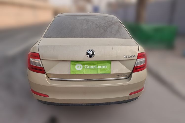 Used Skoda Octavia 2015 1.6L Manual Yijun Edition Rear