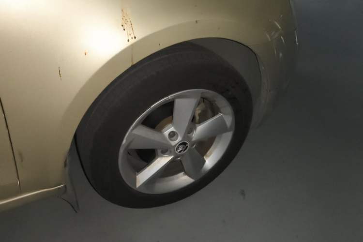 Used Skoda Octavia 2015 1.6L Automatic Yijie Edition Right Front Wheel Hub