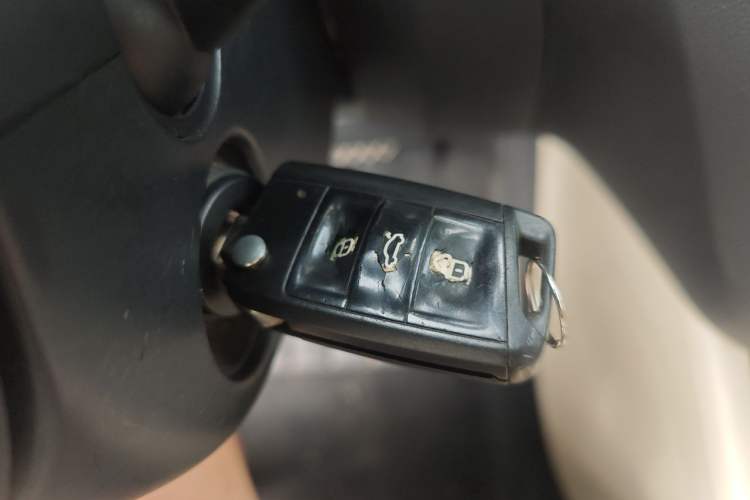 Used Skoda Octavia 2015 1.6L Automatic Yijun Edition Vehicle Key