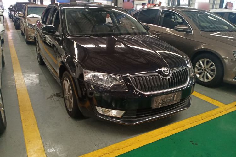 Used Skoda Octavia 2016 1.6L Automatic Chuanxing Edition Exterior 1