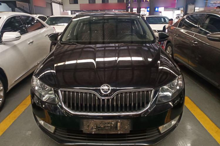 Used Skoda Octavia 2016 1.6L Automatic Chuanxing Edition Front
