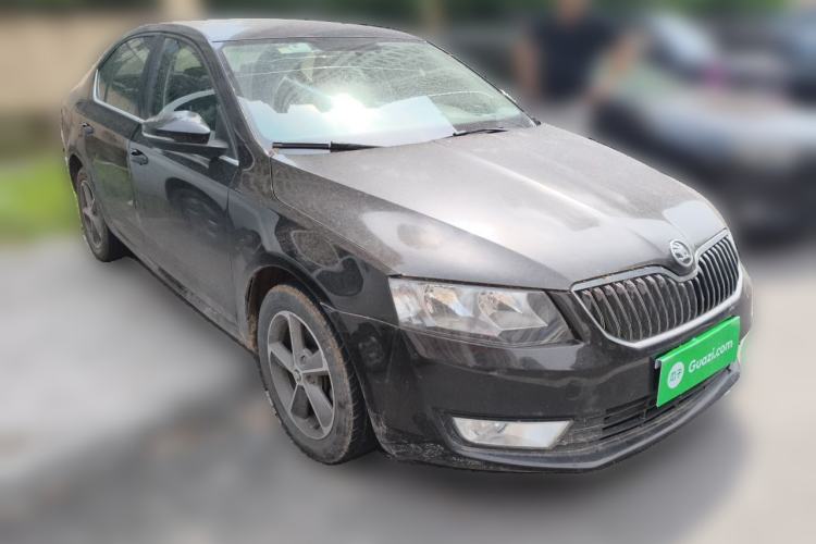 Used Skoda Octavia 2016 1.6L Manual Trend Edition Front Right 45 Deg