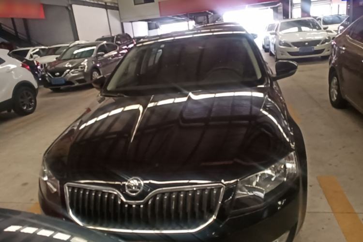 Used Skoda Octavia 2016 1.6L Automatic Chuanxing Edition Front