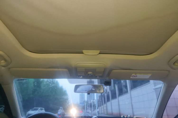 Used Skoda Octavia 2016 1.6L Automatic Smart Drive Edition Headliner