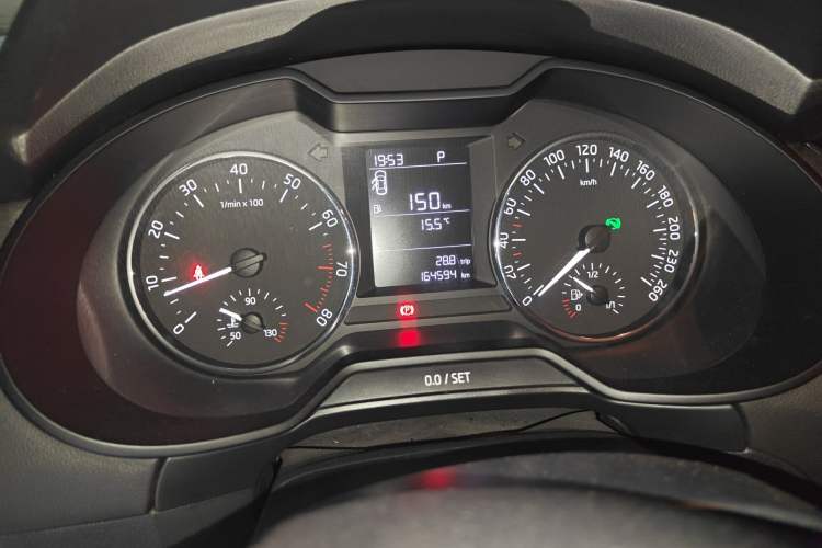 Used Skoda Octavia 2016 1.6L Automatic Chuanxing Edition Instrument Cluster