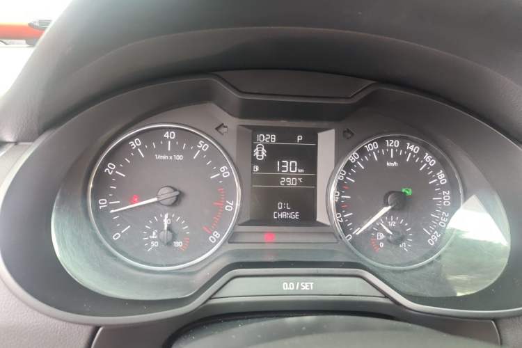 Used Skoda Octavia 2016 1.6L Automatic Chuanxing Edition Instrument Cluster