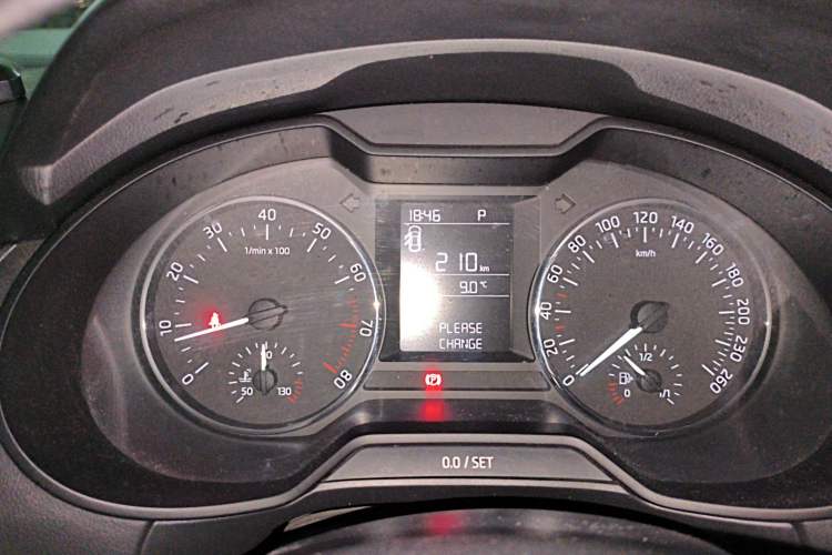 Used Skoda Octavia 2016 1.6L Automatic Chuanxing Edition Instrument Cluster