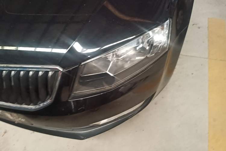 Used Skoda Octavia 2016 1.6L Automatic Chuanxing Edition Left Front Headlight