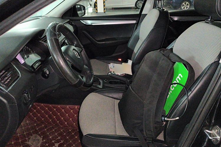 Used Skoda Octavia 2016 1.6L Automatic Chuanxing Edition Left Front Seat