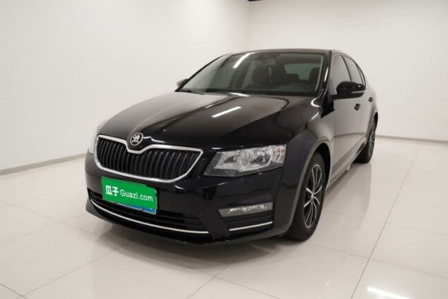 Ojetý Skoda Octavia 2016 1.6L Automatic Chuanxing Edition