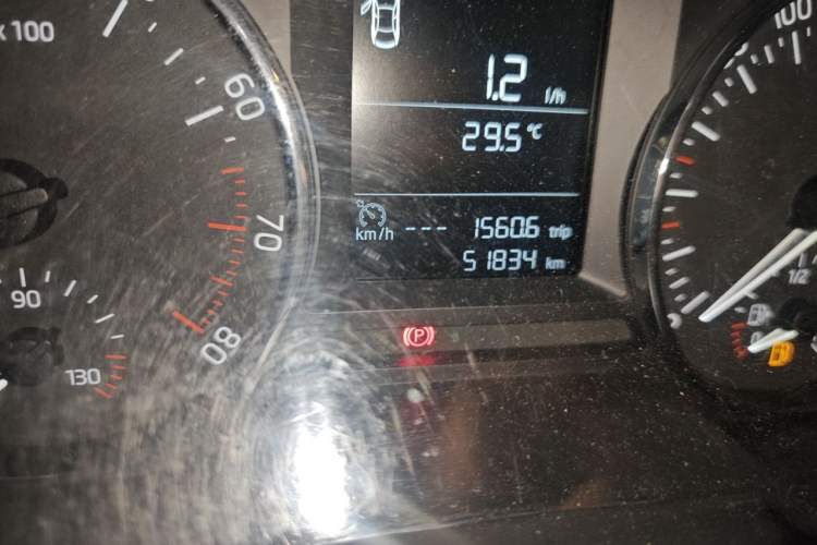 Used Skoda Octavia 2016 1.6L Automatic Chuanxing Edition Odometer Close Up