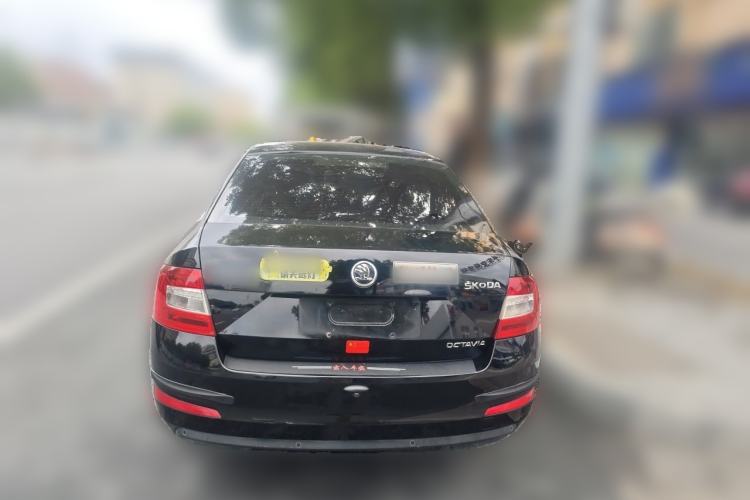 Used Skoda Octavia 2016 1.6L Automatic Chuanxing Edition Rear