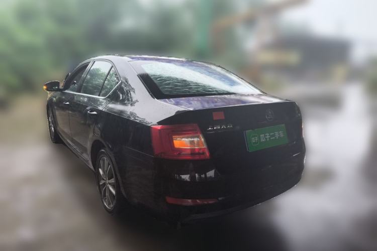 Used Skoda Octavia 2016 1.6L Manual Trend Edition Rear Left 45 Deg