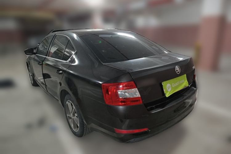 Used Skoda Octavia 2016 1.6L Automatic Chuanxing Edition Rear Left 45 Deg