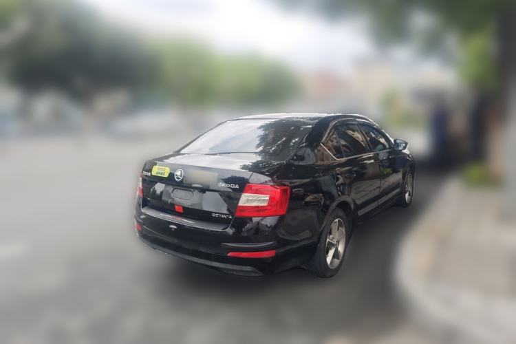 Used Skoda Octavia 2016 1.6L Automatic Chuanxing Edition Rear Right 45 Deg