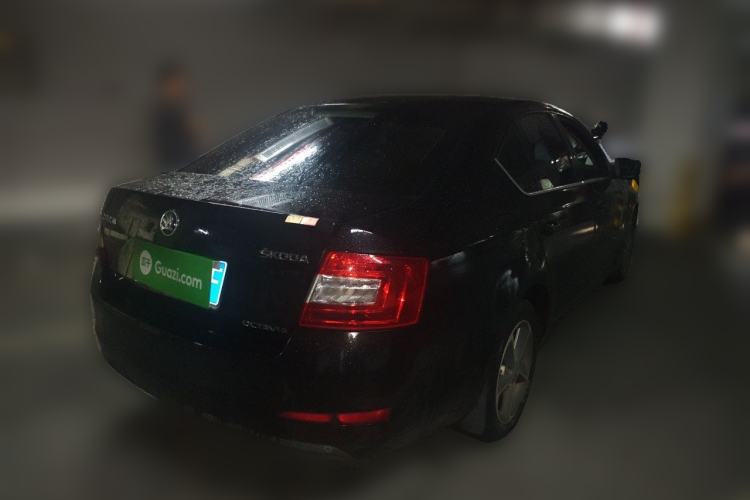 Used Skoda Octavia 2016 1.6L Manual Trend Edition Rear Right 45 Deg