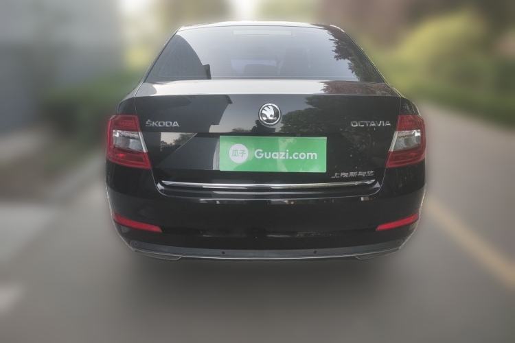 Used Skoda Octavia 2016 1.6L Automatic Chuanxing Edition Rear