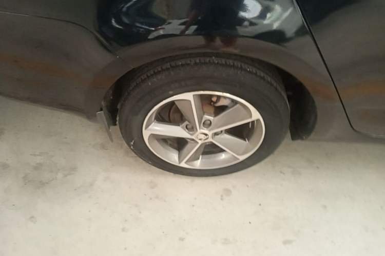 Used Skoda Octavia 2016 1.6L Automatic Chuanxing Edition Right Rear Wheel Hub