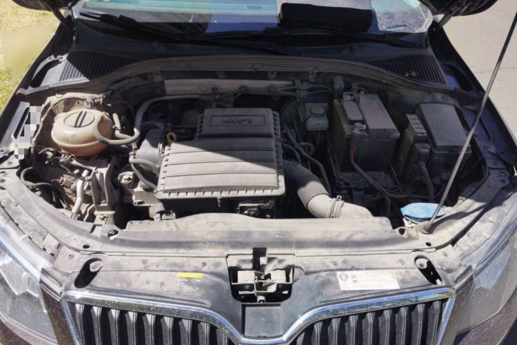 Used Skoda Octavia 2016 1.6L Manual Trend Edition Engine Bay