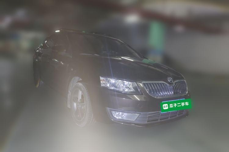 Used Skoda Octavia 2016 1.6L Automatic Chuanxing Edition Exterior 2