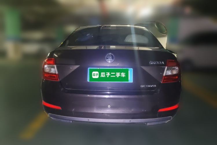 Used Skoda Octavia 2016 1.6L Automatic Chuanxing Edition Exterior 4