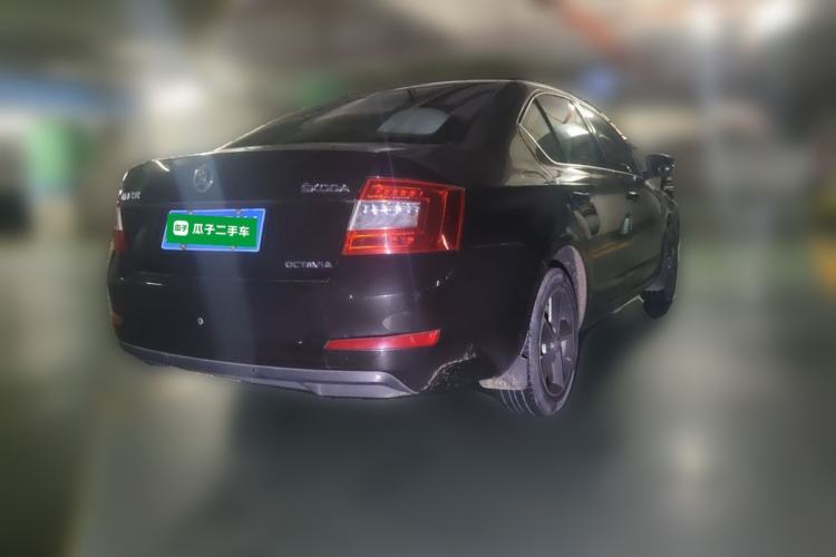 Used Skoda Octavia 2016 1.6L Automatic Chuanxing Edition Exterior 5