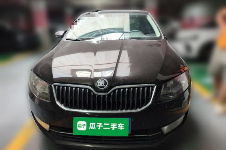 Used Skoda Octavia 2016 1.6L Manual Smart Drive Version Front